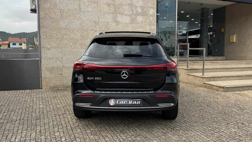 mercedes-benz-eqa-2022-eletrico-0cc