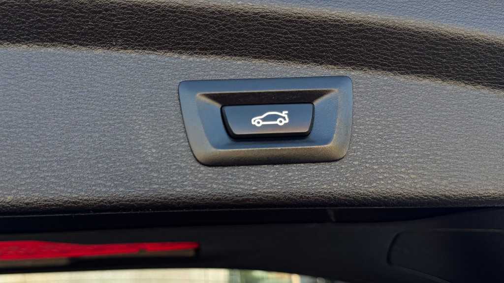 bmw-x2-2020-diesel-1496cc