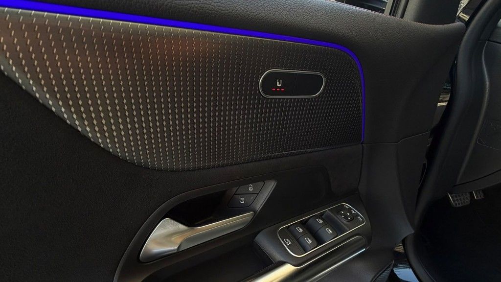 mercedes-benz-eqa-2021-eletrico-0cc
