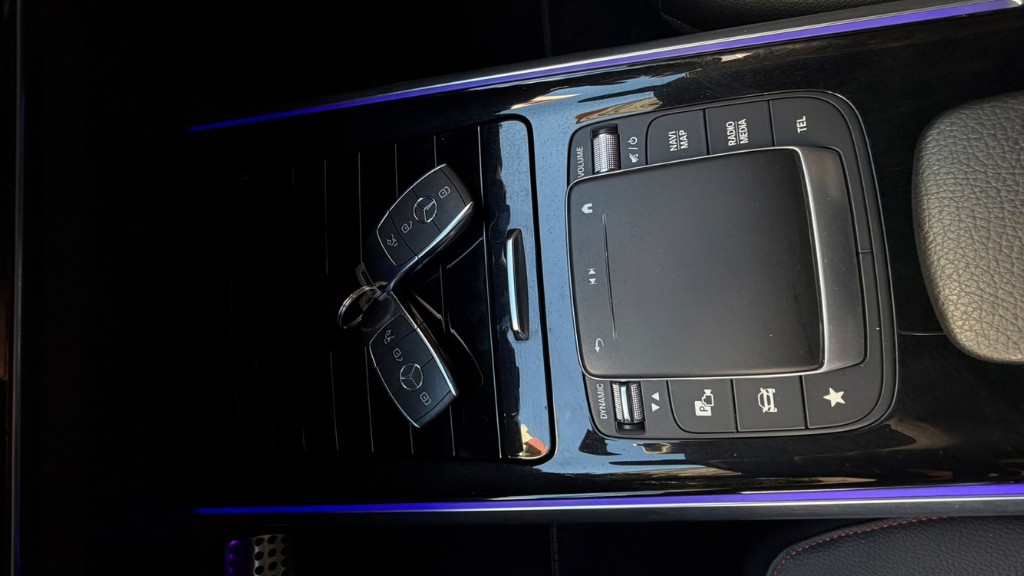 mercedes-benz-eqa-2021-eletrico-0cc