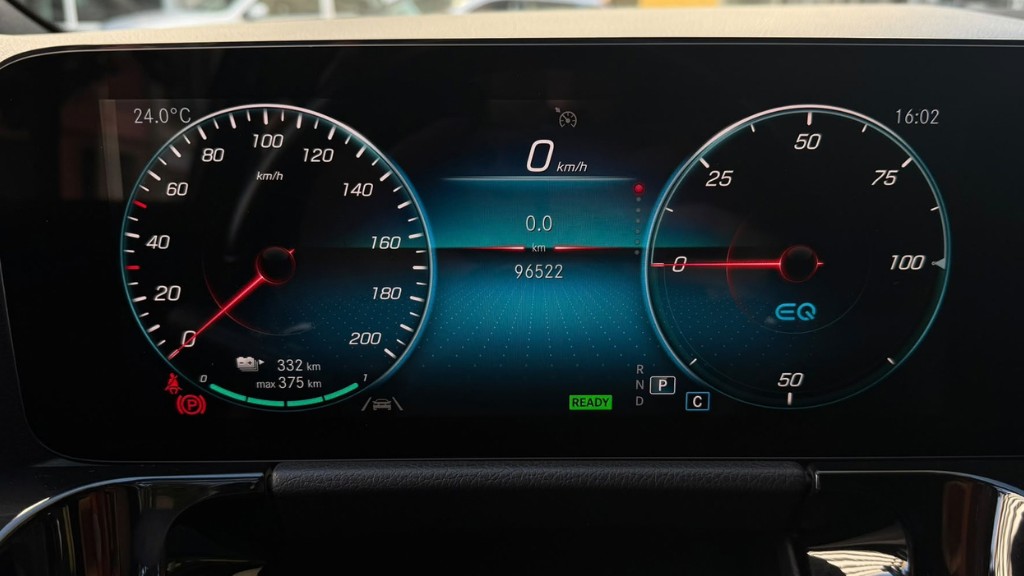 mercedes-benz-eqa-2021-eletrico-0cc