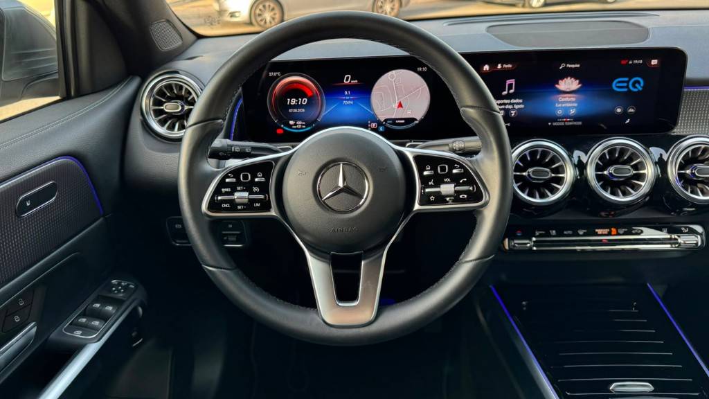mercedes-benz-eqb-2023-eletrico-500cc
