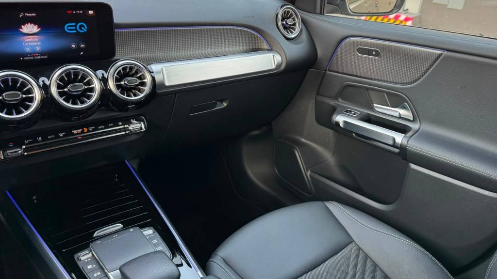 mercedes-benz-eqb-2023-eletrico-500cc