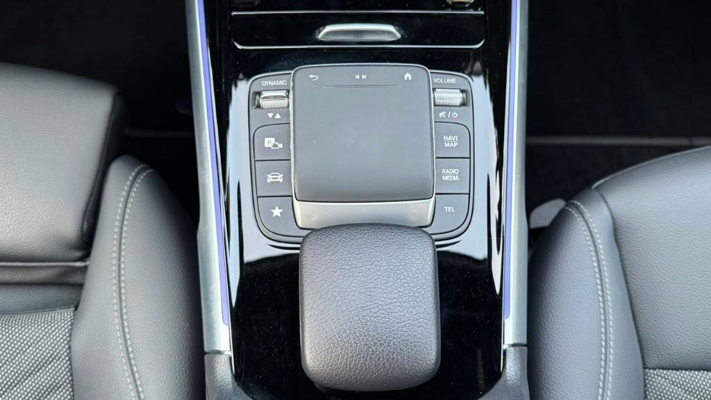 mercedes-benz-eqb-2023-eletrico-500cc