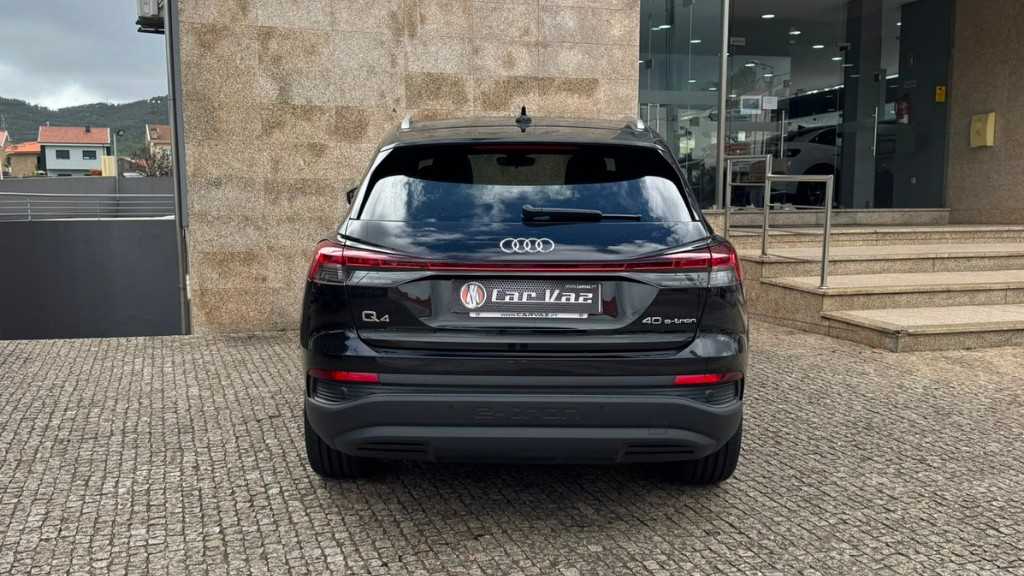 audi-q4-e-tron-2022-eletrico-0cc