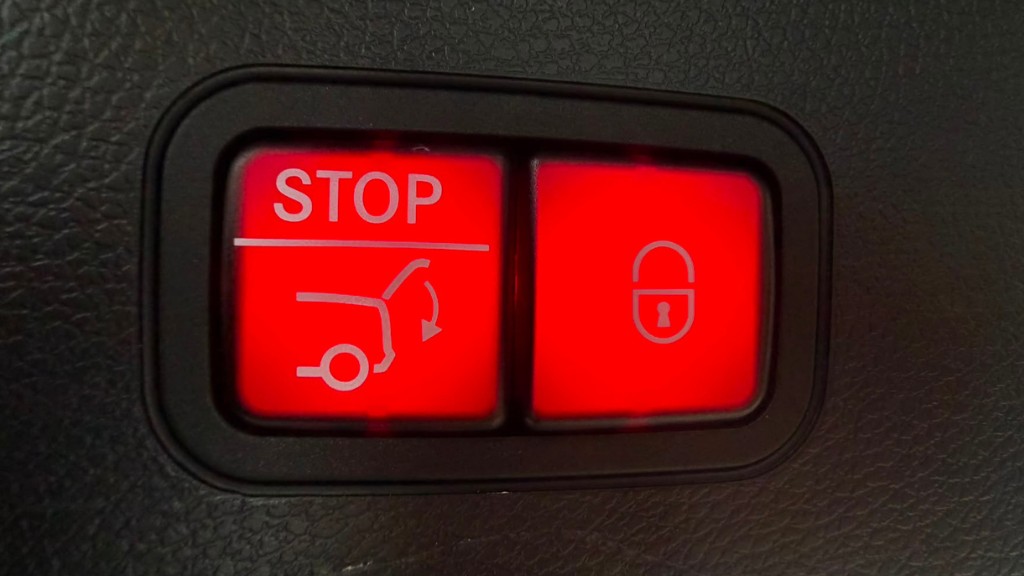 mercedes-benz-eqc-2022-eletrico-0cc
