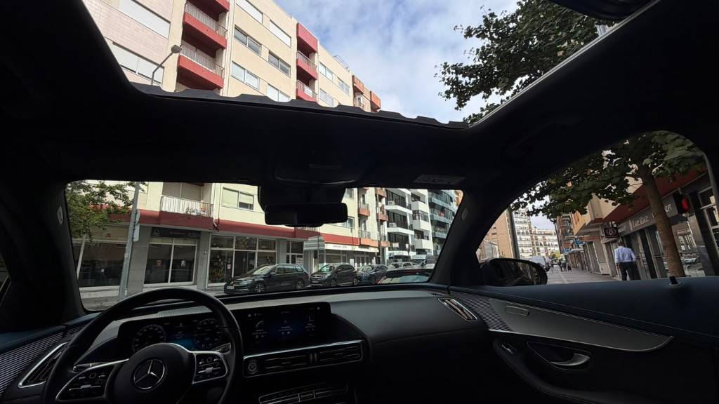mercedes-benz-eqc-2022-eletrico-0cc