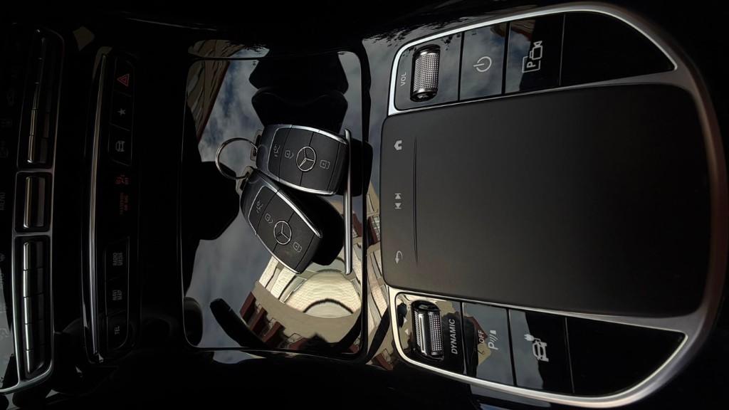 mercedes-benz-eqc-2022-eletrico-0cc