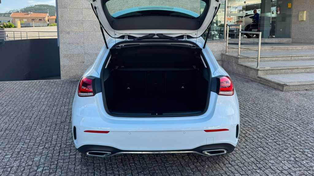 mercedes-benz-classe-a-2022-hibrido-a-gasolina-1332cc
