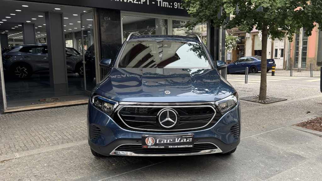 mercedes-benz-eqb-2022-eletrico-500cc