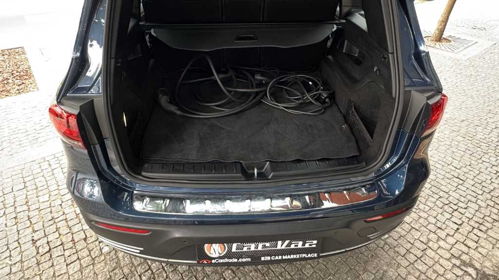 mercedes-benz-eqb-2022-eletrico-500cc