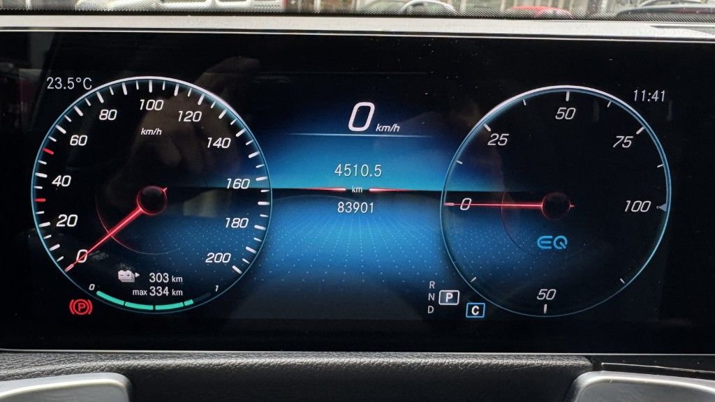 mercedes-benz-eqb-2022-eletrico-500cc
