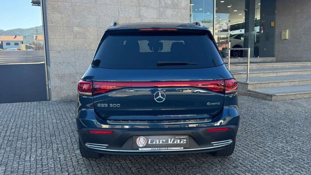 mercedes-benz-eqb-2022-eletrico-500cc