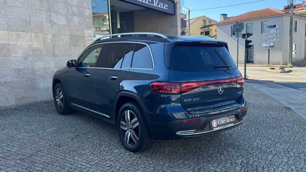 mercedes-benz-eqb-2022-eletrico-500cc