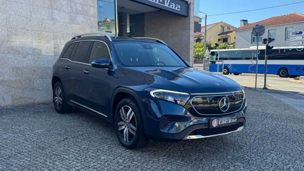 mercedes-benz-eqb-2022-eletrico-500cc
