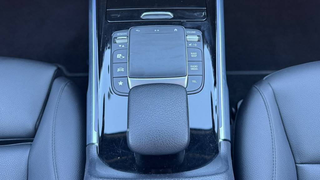 mercedes-benz-eqb-2022-eletrico-500cc