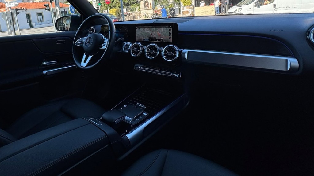 mercedes-benz-eqb-2022-eletrico-500cc