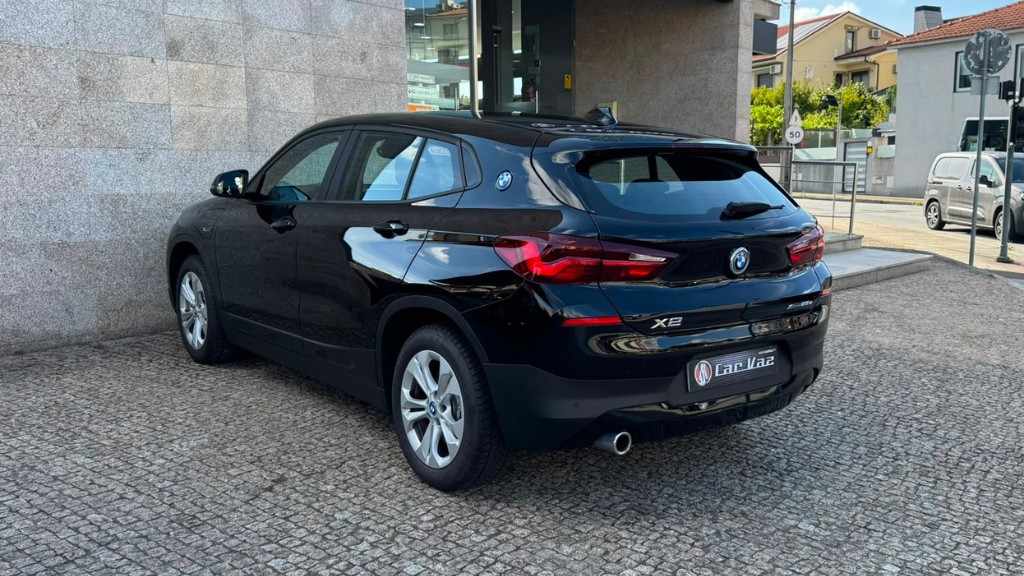 bmw-x2-2022-hibrido-a-gasolina-1499cc
