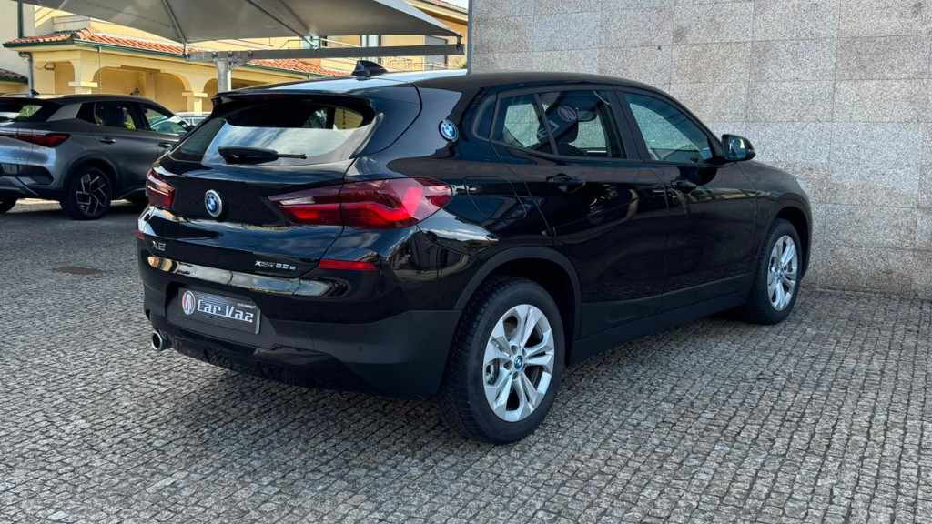 bmw-x2-2022-hibrido-a-gasolina-1499cc