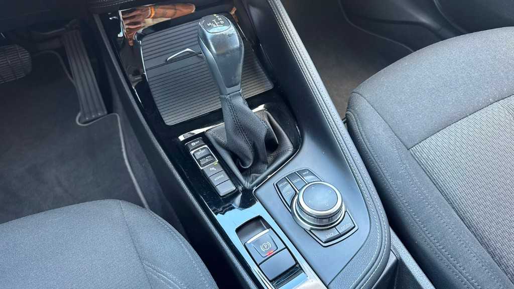bmw-x2-2022-hibrido-a-gasolina-1499cc