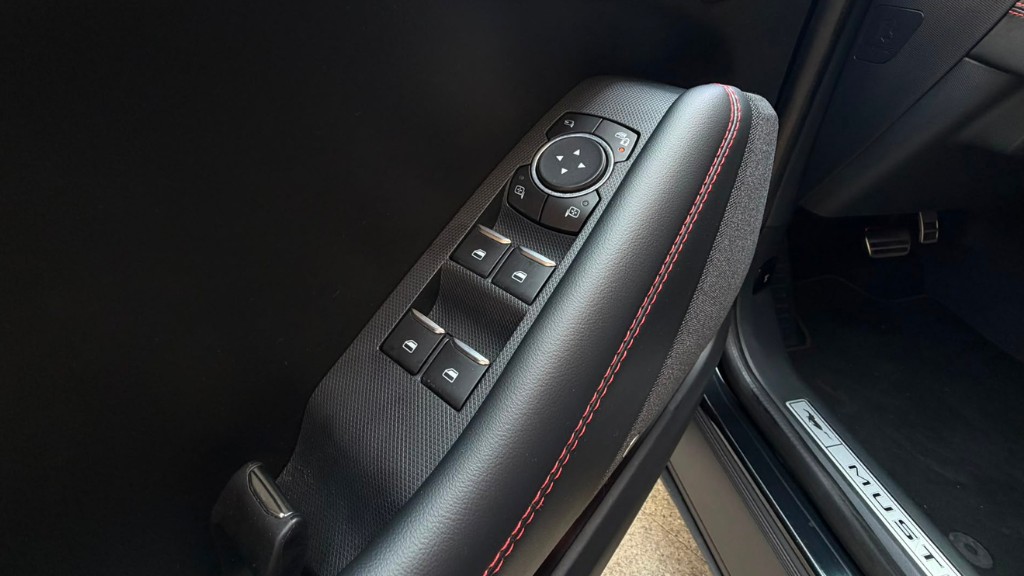 ford-mustang-2021-eletrico-500cc