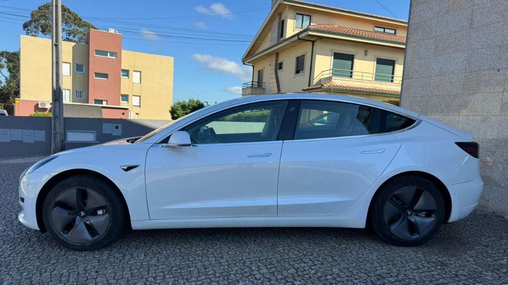 tesla-model-3-2020-eletrico-500cc