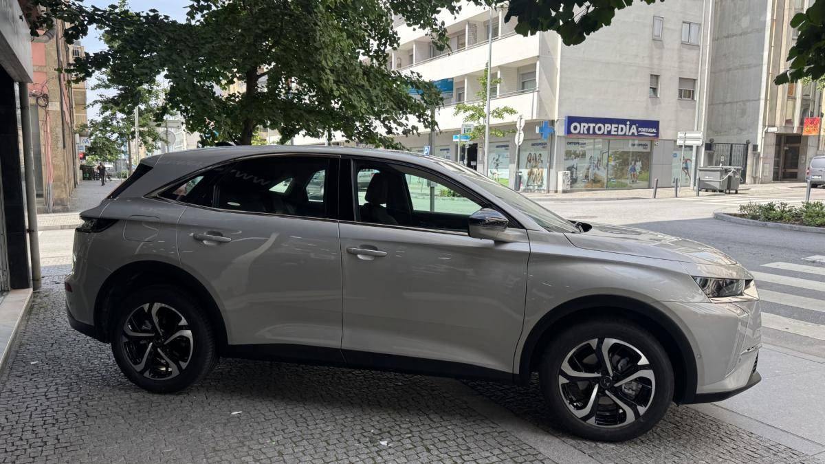 ds-ds-7-crossback-2023-diesel-1499cc