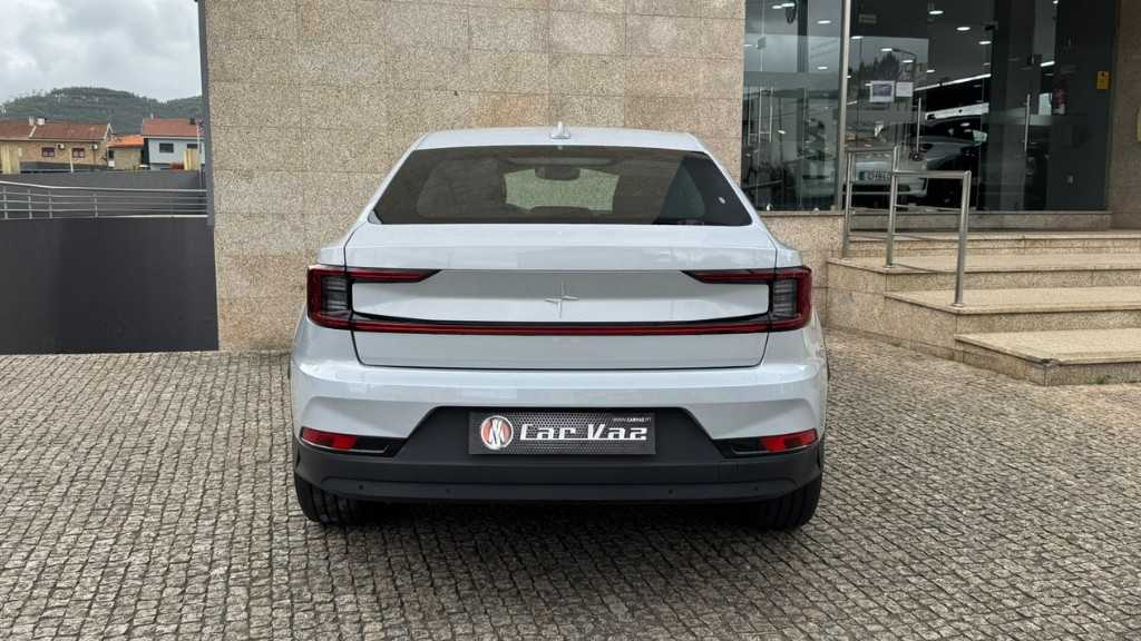 polestar-2-2022-eletrico-500cc