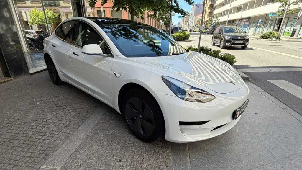 tesla-model-3-2019-eletrico-500cc