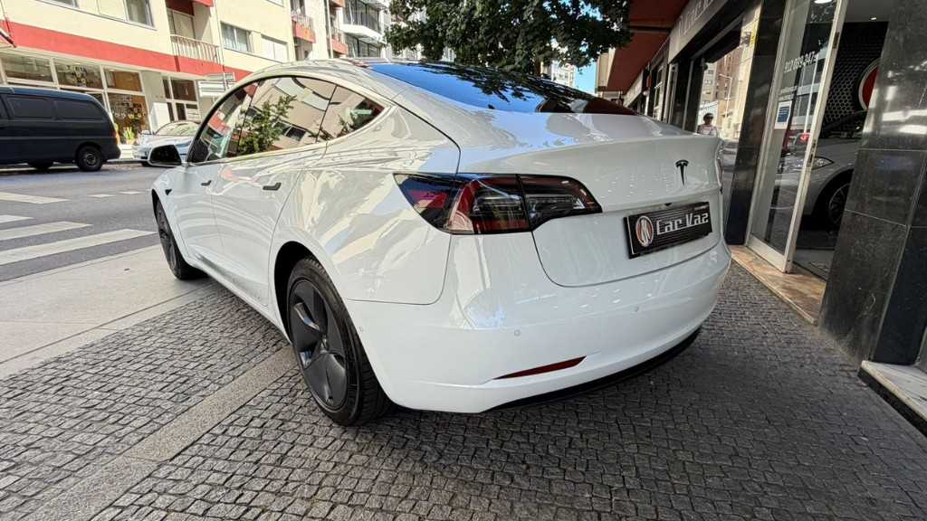 tesla-model-3-2019-eletrico-500cc