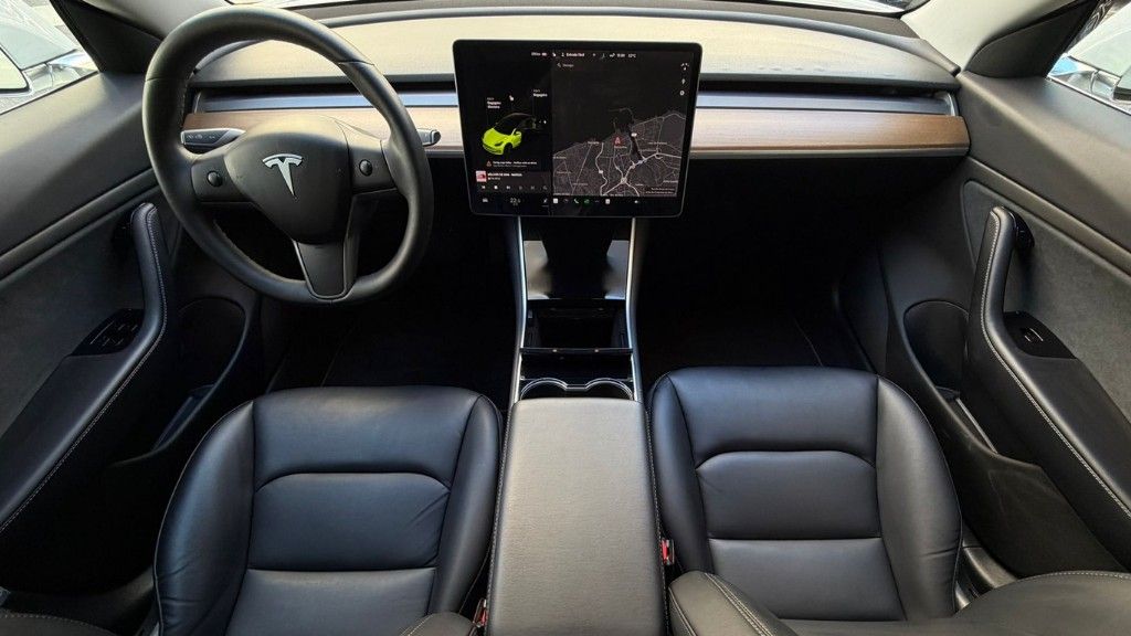 tesla-model-3-2019-eletrico-500cc