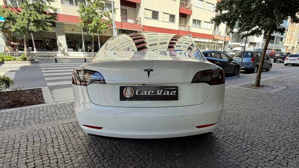 tesla-model-3-2019-eletrico-500cc