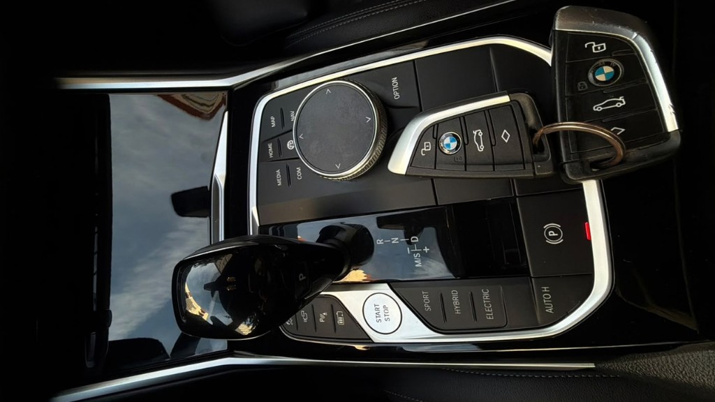 bmw-serie-3-2022-hibrido-a-gasolina-1998cc