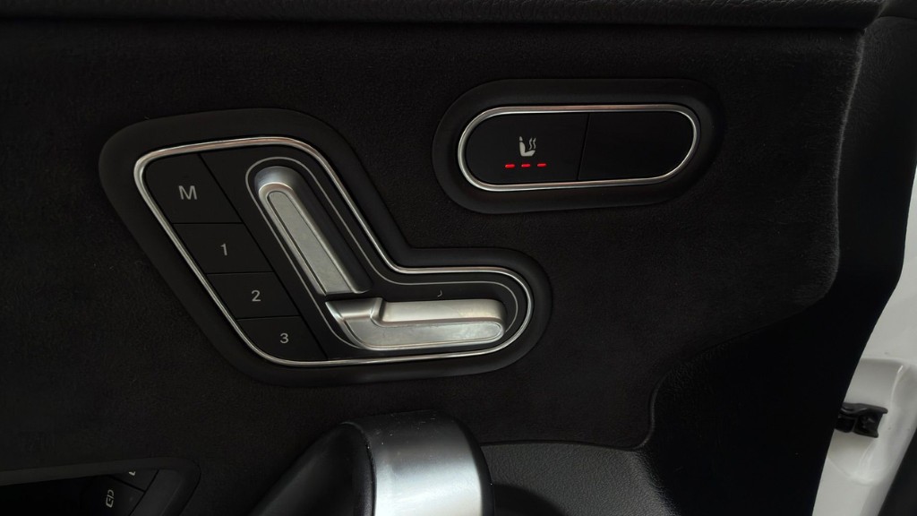 mercedes-benz-classe-a-2020-hibrido-a-gasolina-1332cc