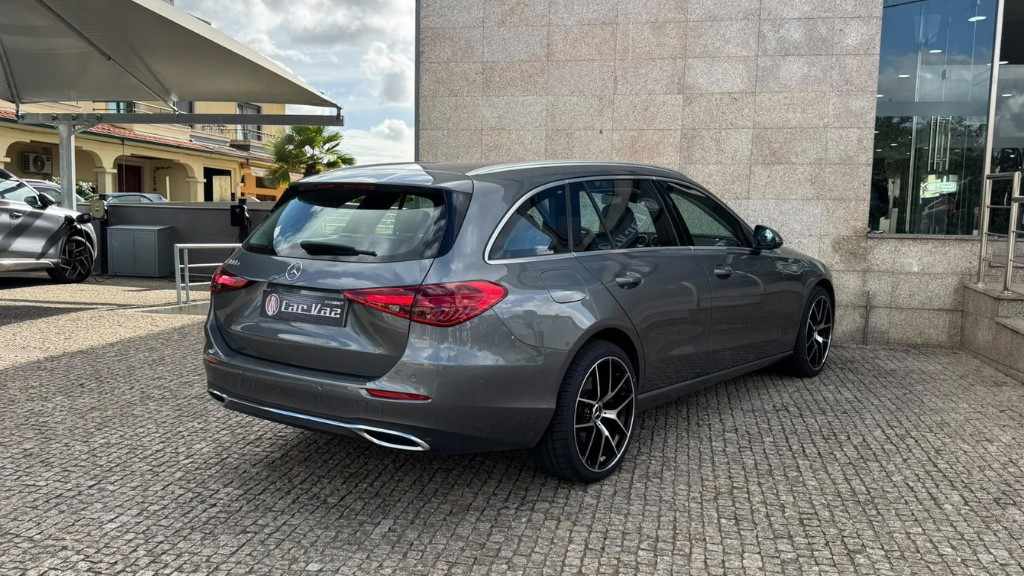 mercedes-benz-classe-c-2023-hibrido-a-diesel-1999cc