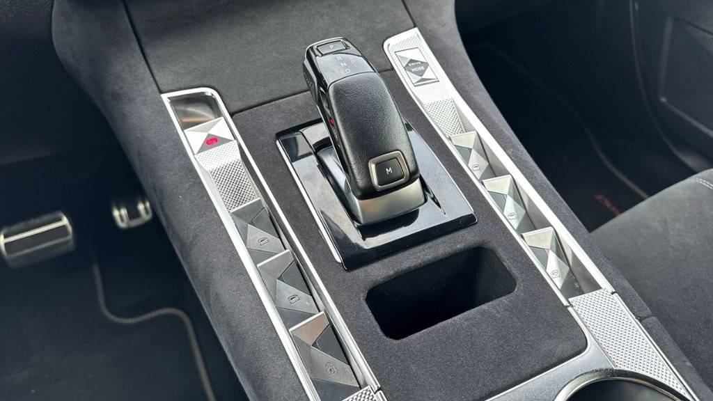 ds-ds-7-crossback-2023-diesel-1499cc