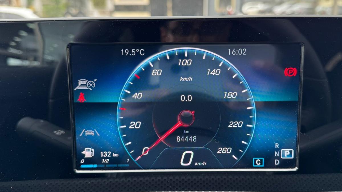 mercedes-benz-cla-2020-diesel-1950cc