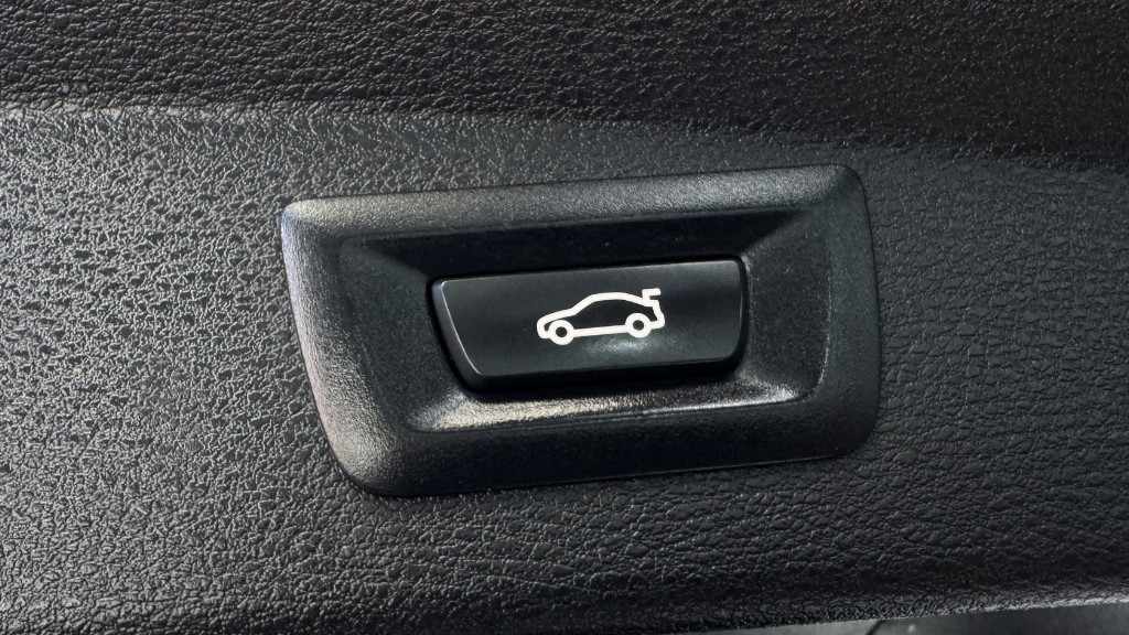 bmw-x2-2020-diesel-1496cc