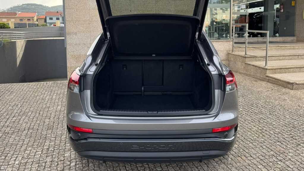 audi-q4-e-tron-2022-eletrico-0cc