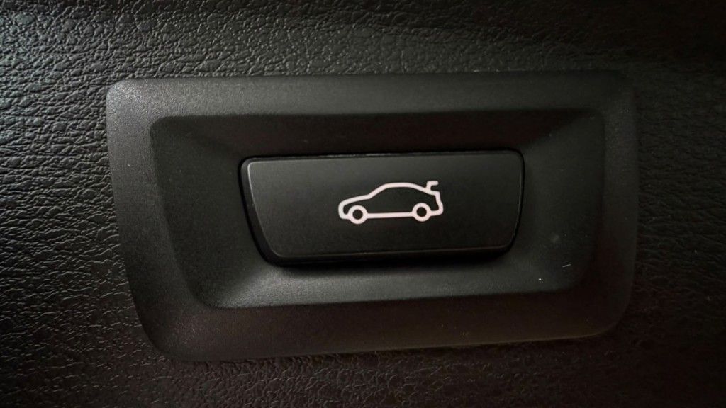 bmw-x2-2023-hibrido-a-gasolina-1499cc