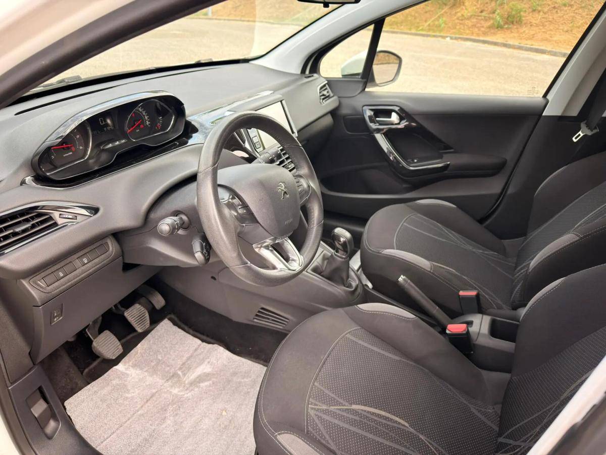 peugeot-208-2015-diesel-1398cc