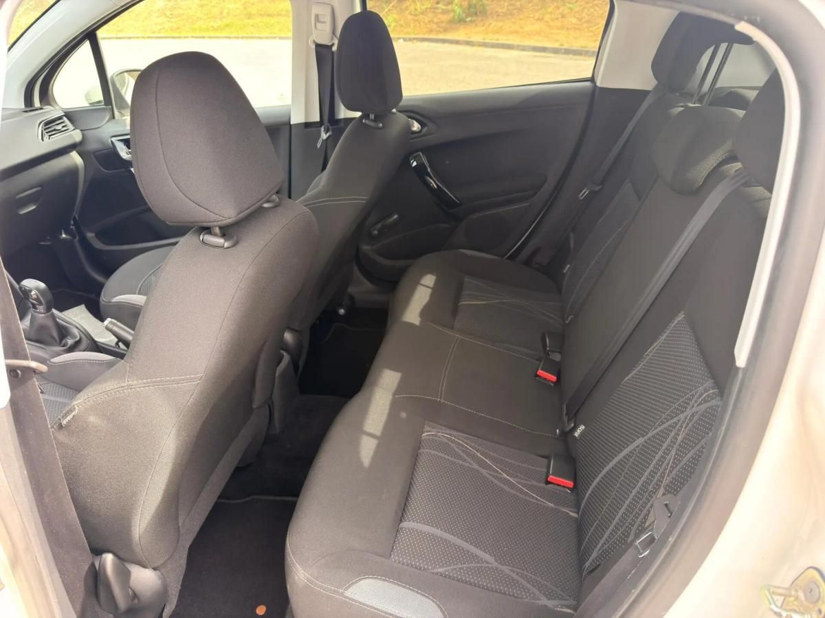 peugeot-208-2015-diesel-1398cc