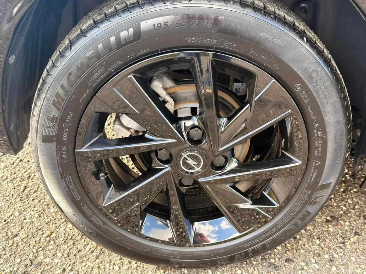 opel-corsa-2025-gasolina-1199cc