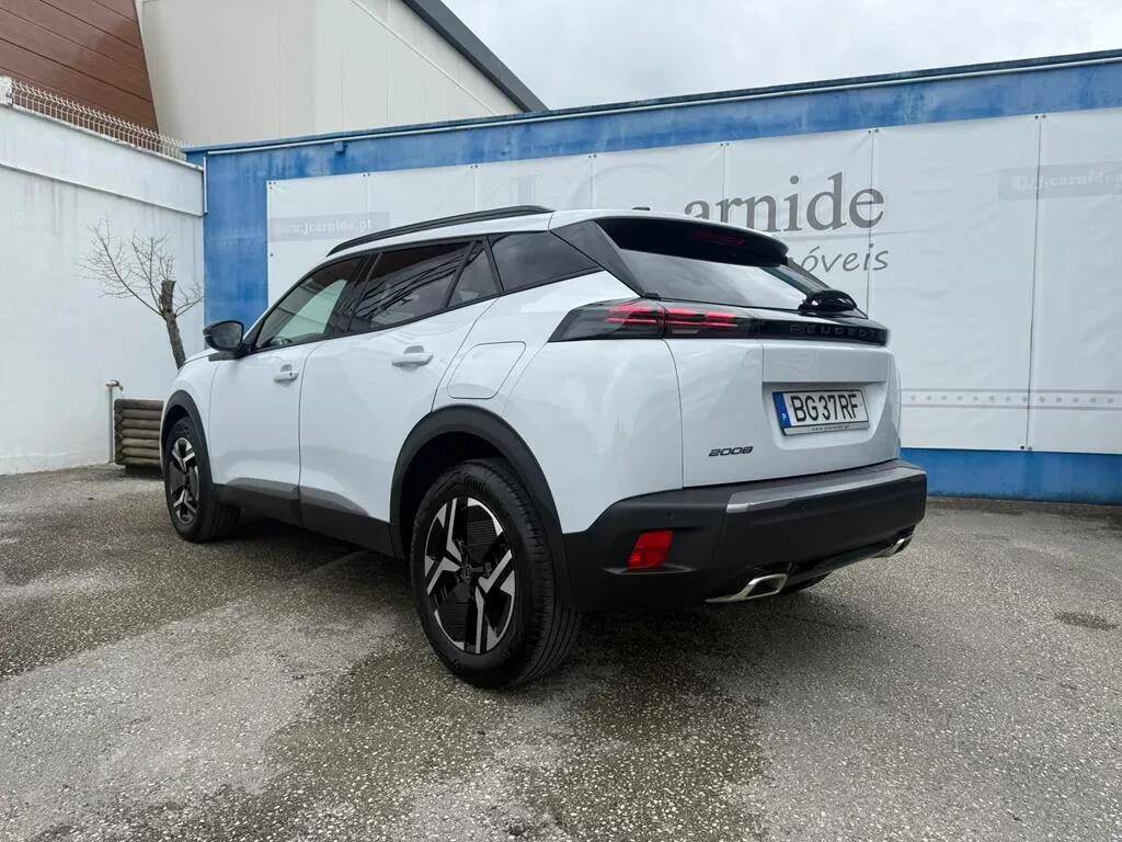 peugeot-2008-2024-gasolina-1199cc