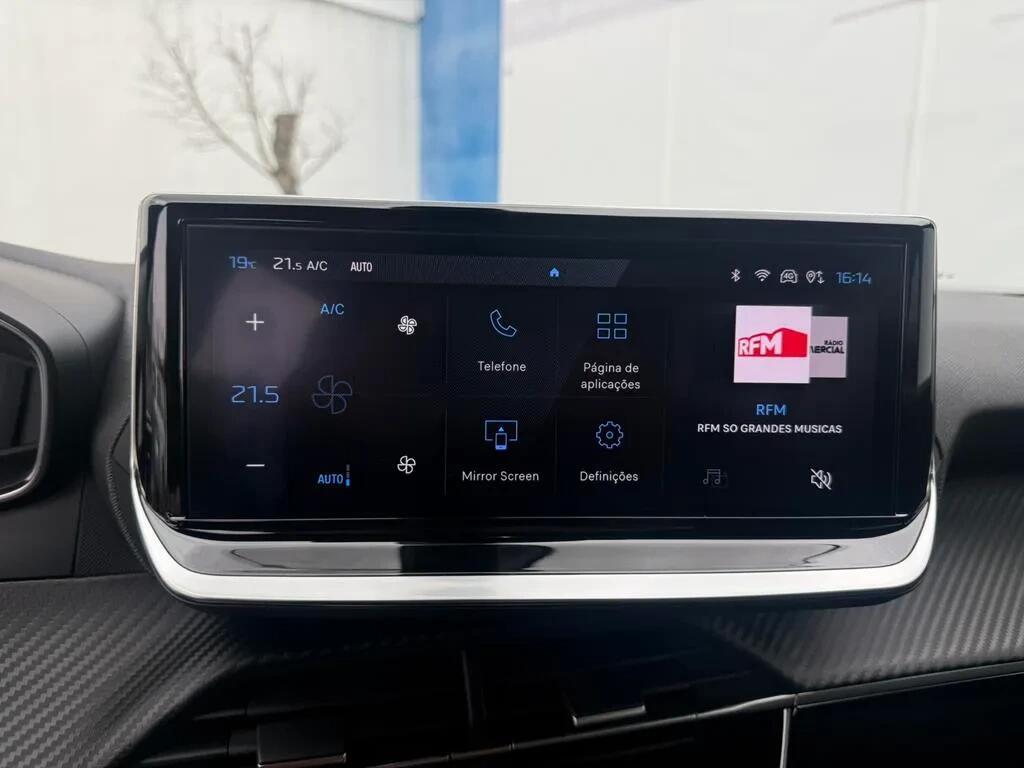 peugeot-2008-2024-gasolina-1199cc