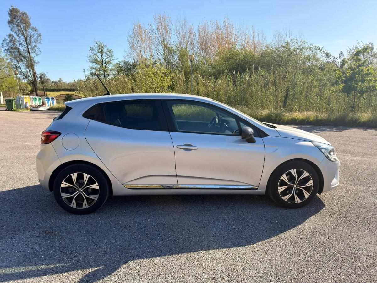 renault-clio-2023-gpl-999cc