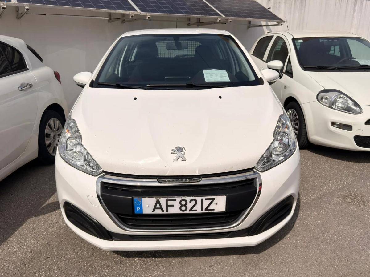 peugeot-208-2021-diesel-1499cc