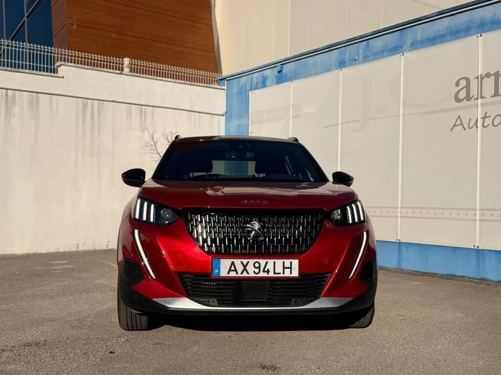 peugeot-2008-2023-gasolina-1199cc