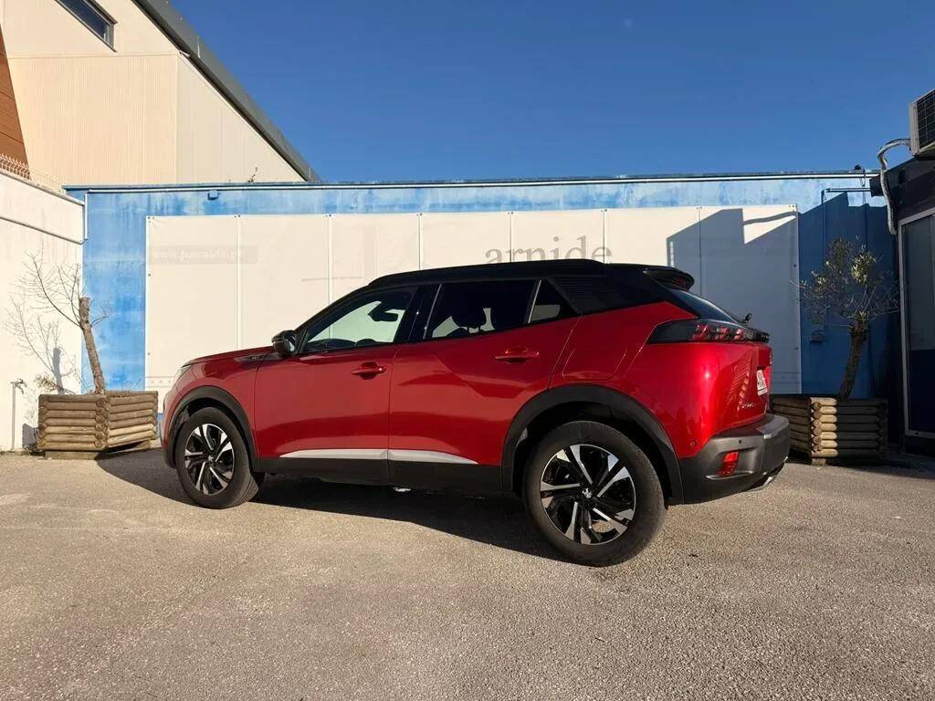 peugeot-2008-2023-gasolina-1199cc