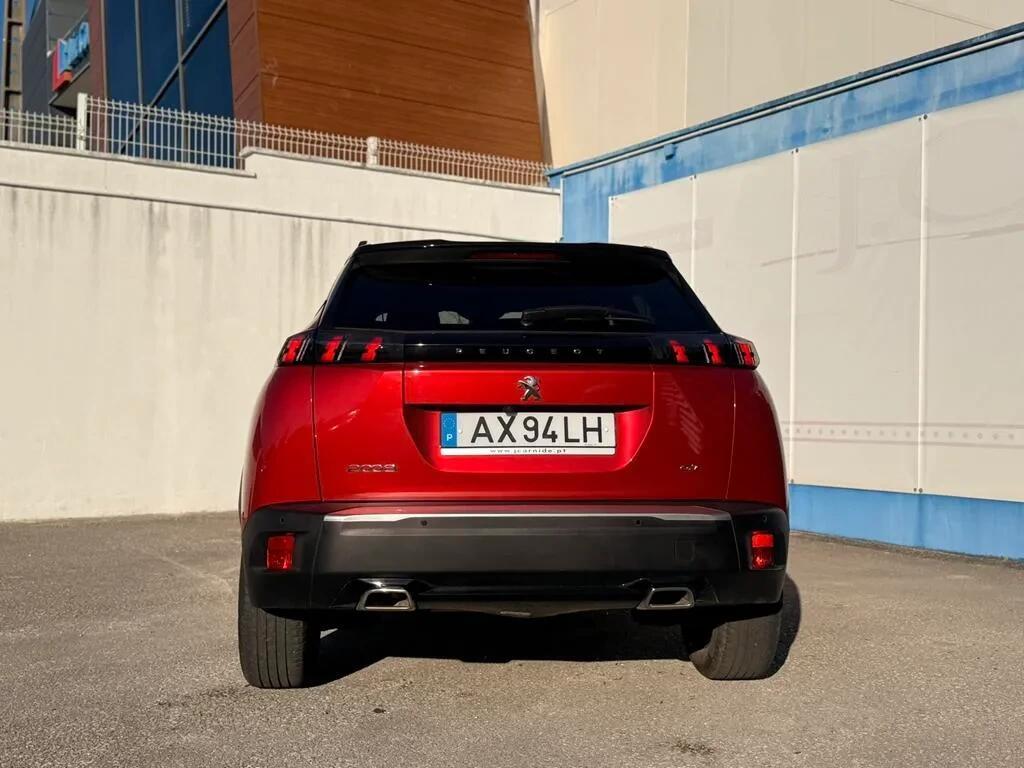 peugeot-2008-2023-gasolina-1199cc